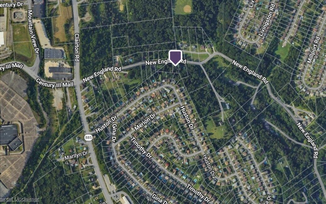 Property Photo: 2 New England Rd PA 15122