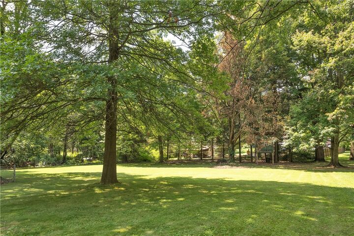 Property Photo: 161 Margaret Dr PA 15010