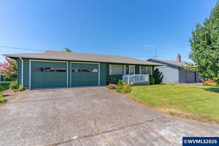 Property Photo: 1465 Thompson Rd OR 97071