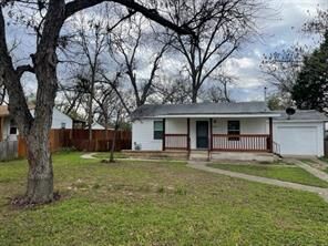 Property Photo: 4609 Milburn Lane TX 78702