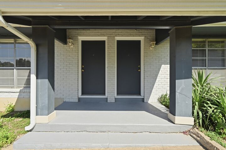 Property Photo:  2712 Saint Edwards Circle A  TX 78704 