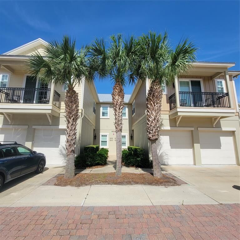 Property Photo: 95220 Summerwoods Circle FL 32034