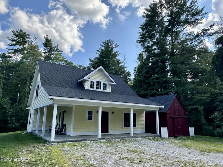 Property Photo: 6 Redwood Ln MA 01257