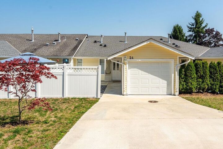 1190 Falcon Drive 24 — photo 1