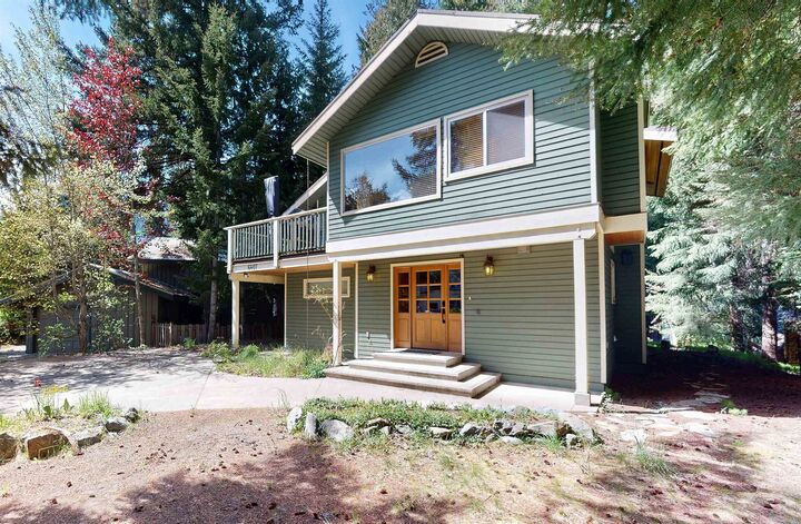 Property Photo:  6407 Easy Street  BC V8E 0C5 