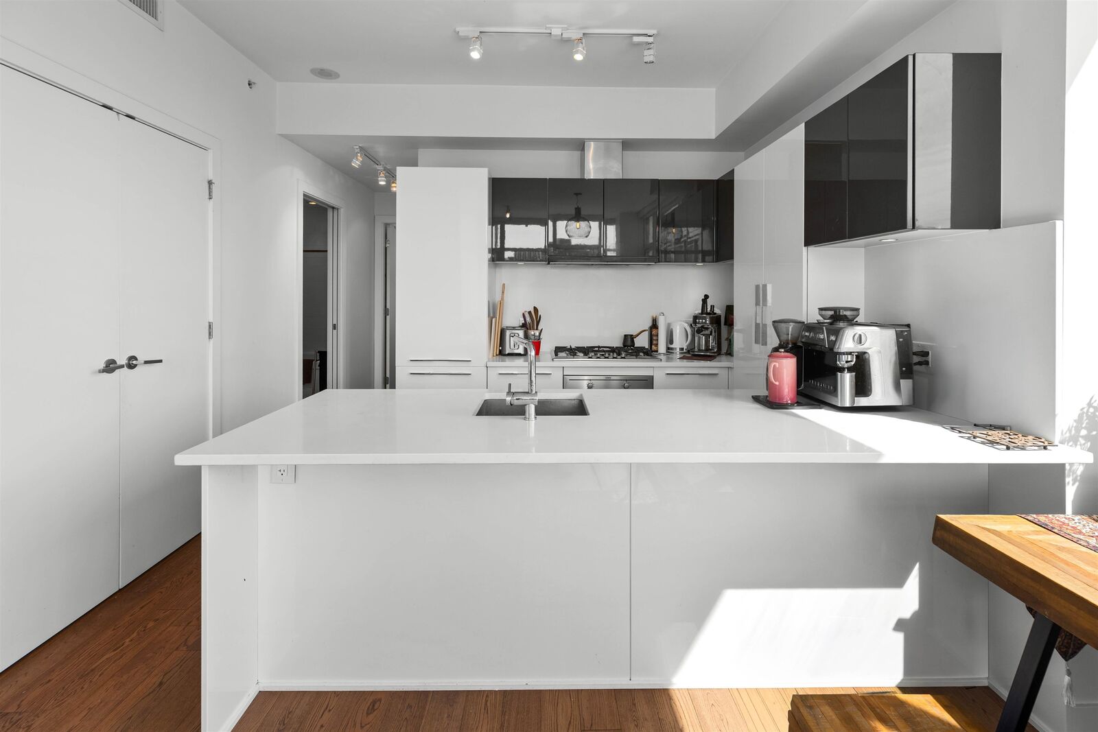Property Photo: 108 E 1st Avenue 1001 BC V5T 0E4