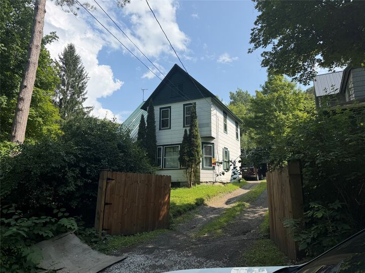 Property Photo:  9 Peck Road  NY 13833 
