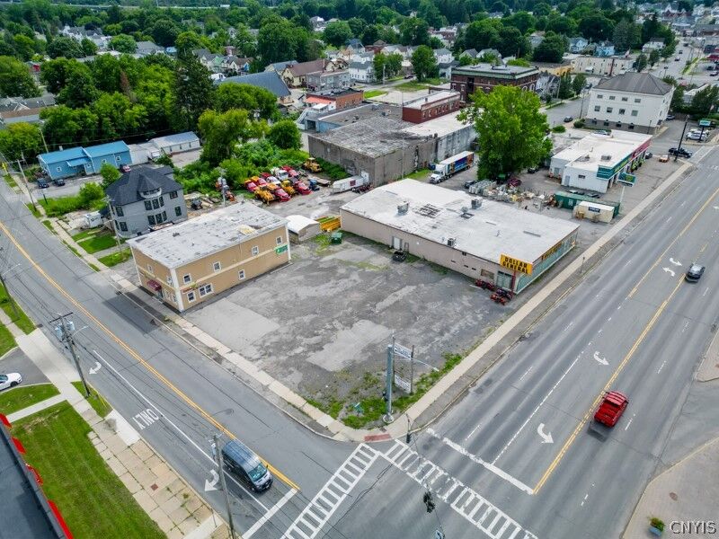 Property Photo:  110 East State St  NY 13350 