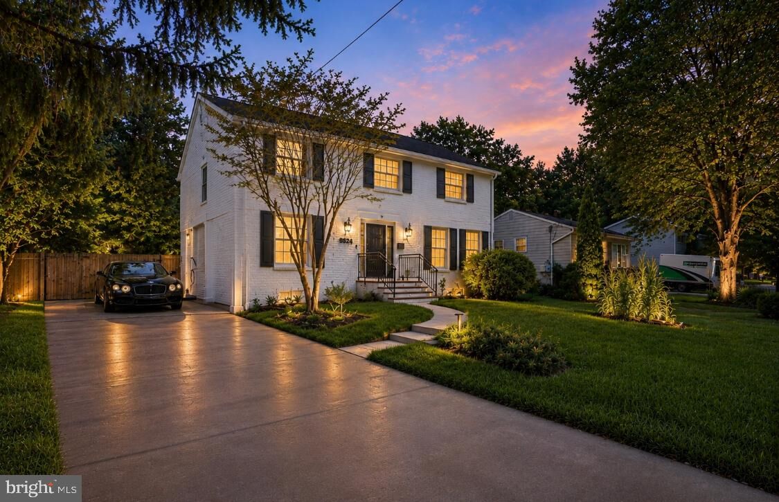 Property Photo:  2524 Swift Run Street  VA 22180 