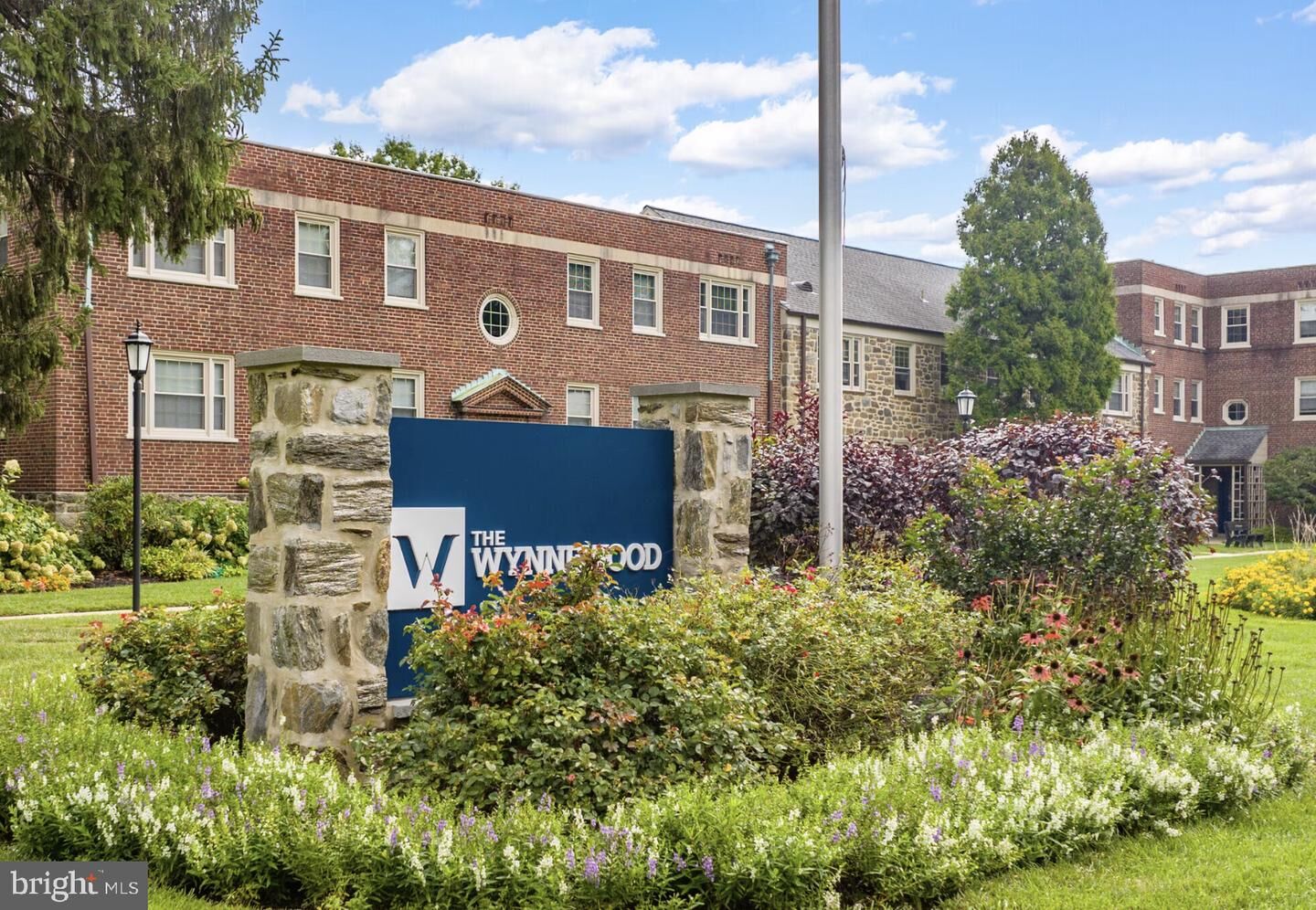 Property Photo:  150 E Wynnewood Road 15B  PA 19096 