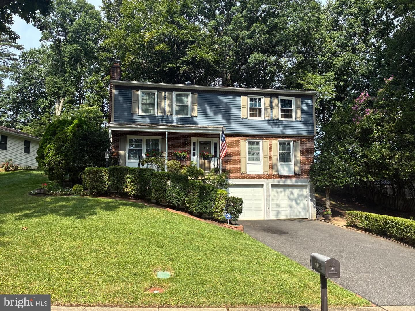 Property Photo: 16063 Laconia Circle VA 22191