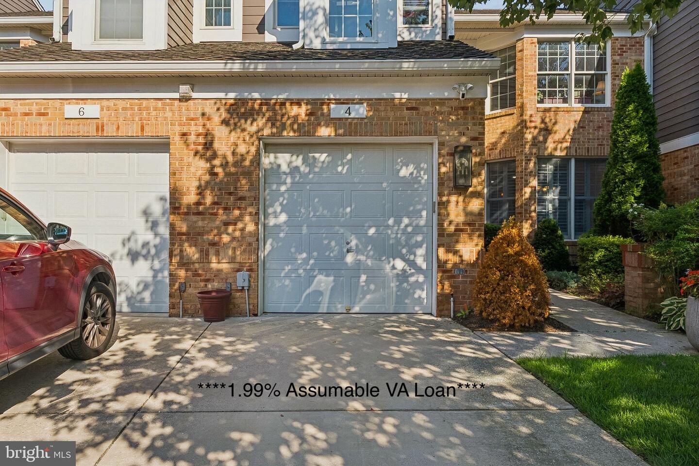 Property Photo:  4 Woodchester Court 4  MD 21208 