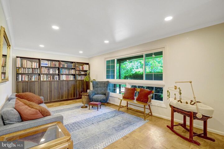 Property Photo:  8527 Parliament Drive  VA 22151 