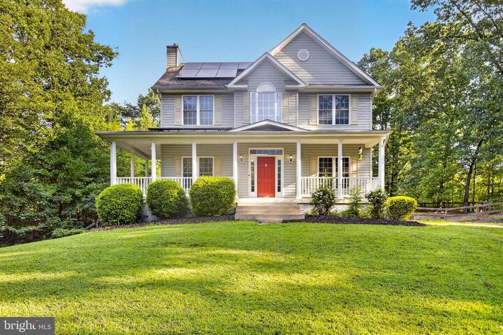 Property Photo: 13429 Dahlgren Road VA 22485