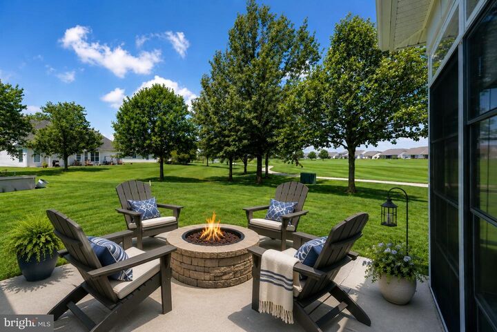 Property Photo: 16 Blue Heron Court DE 19933