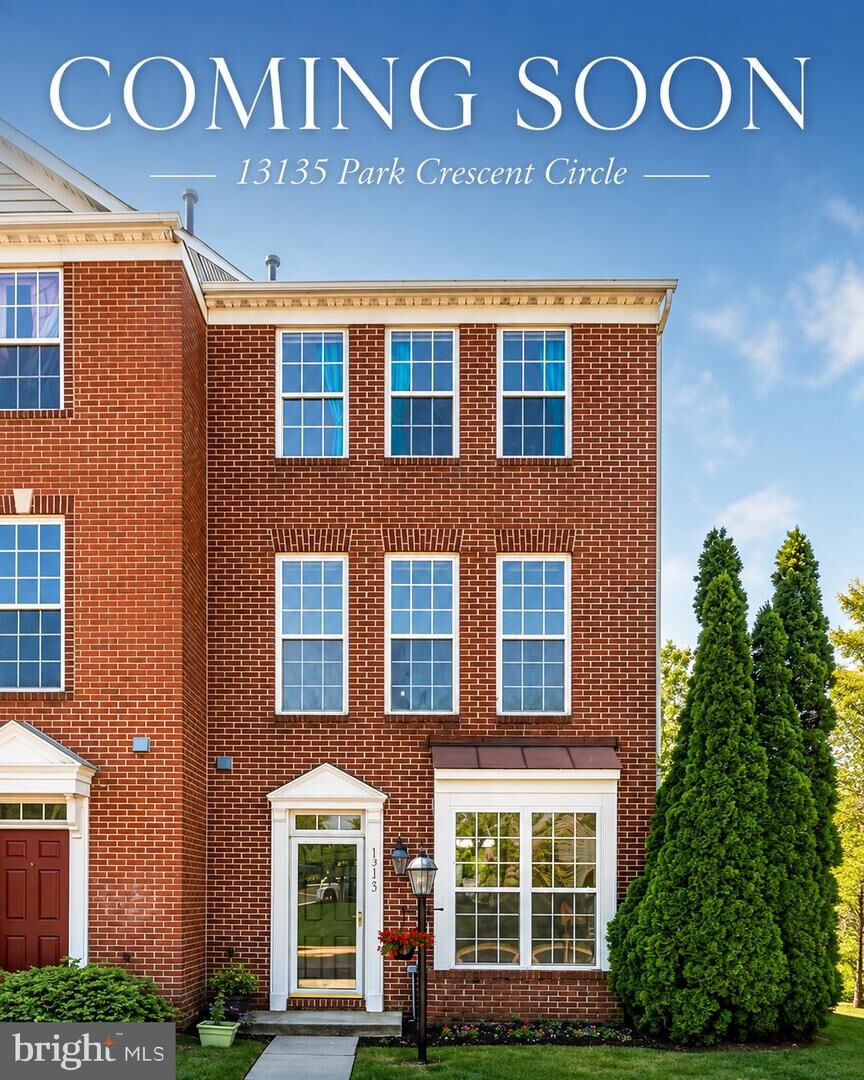 Property Photo:  13135 Park Crescent Circle  VA 20171 
