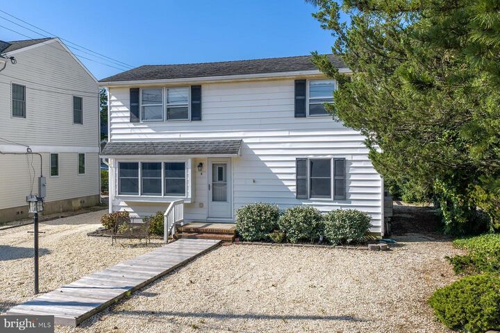 Property Photo:  9 East 10th Street  NJ 08006 