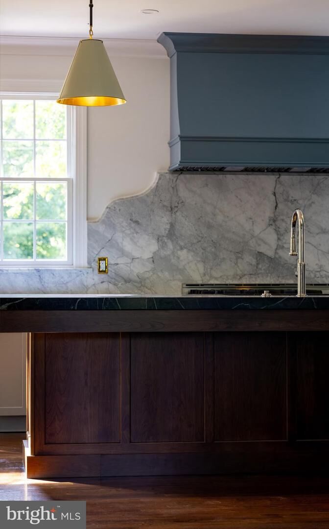 Property Photo:  31 E Elm Avenue  NJ 08033 