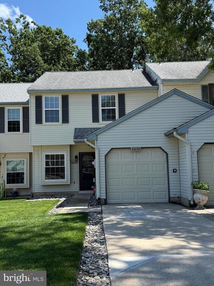 Property Photo:  1070 Baywood Drive  NJ 08094 