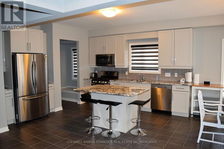 Property Photo:  97 Crow Street South  ON L3C 0G6 