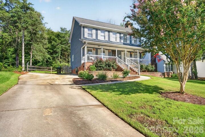 Property Photo:  2025 Hilltop Road  SC 29732 