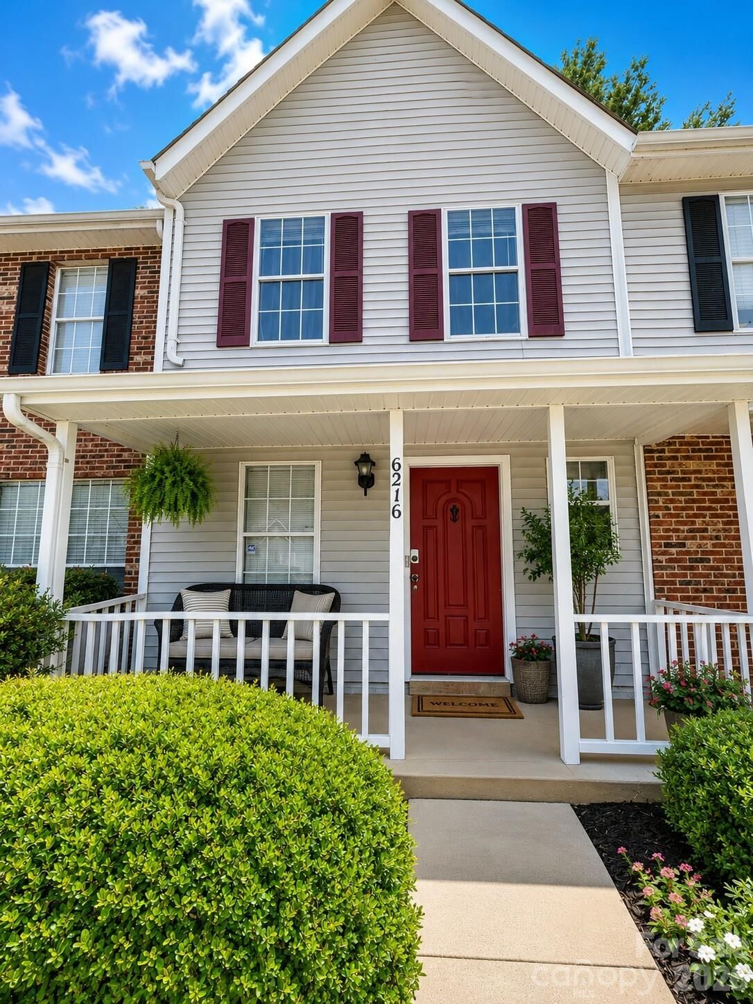 Property Photo:  6216 Windsor Gate Lane  NC 28215 