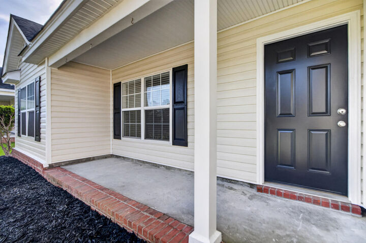 Property Photo:  156 Cotillion Crescent  SC 29483 