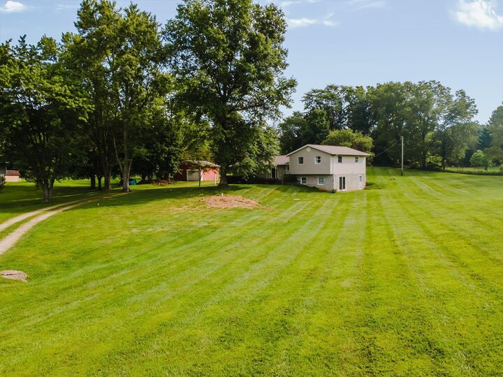 Property Photo: 4290 Johnstown Alexandria Road OH 43031