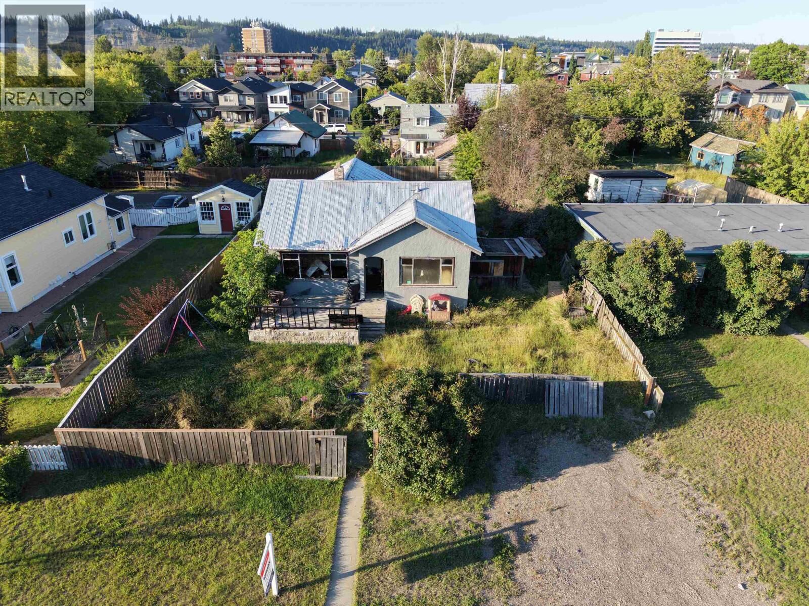 Property Photo:  1740 9th Avenue  BC V2L 3S1 
