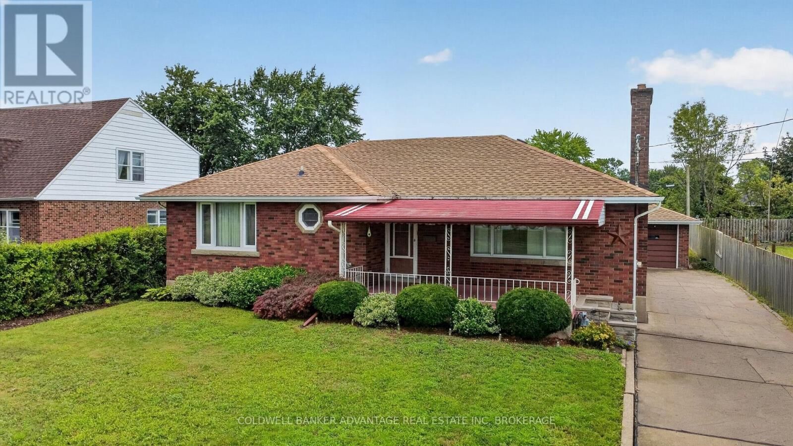 Property Photo: 36 Third Street ON L3B 4W4
