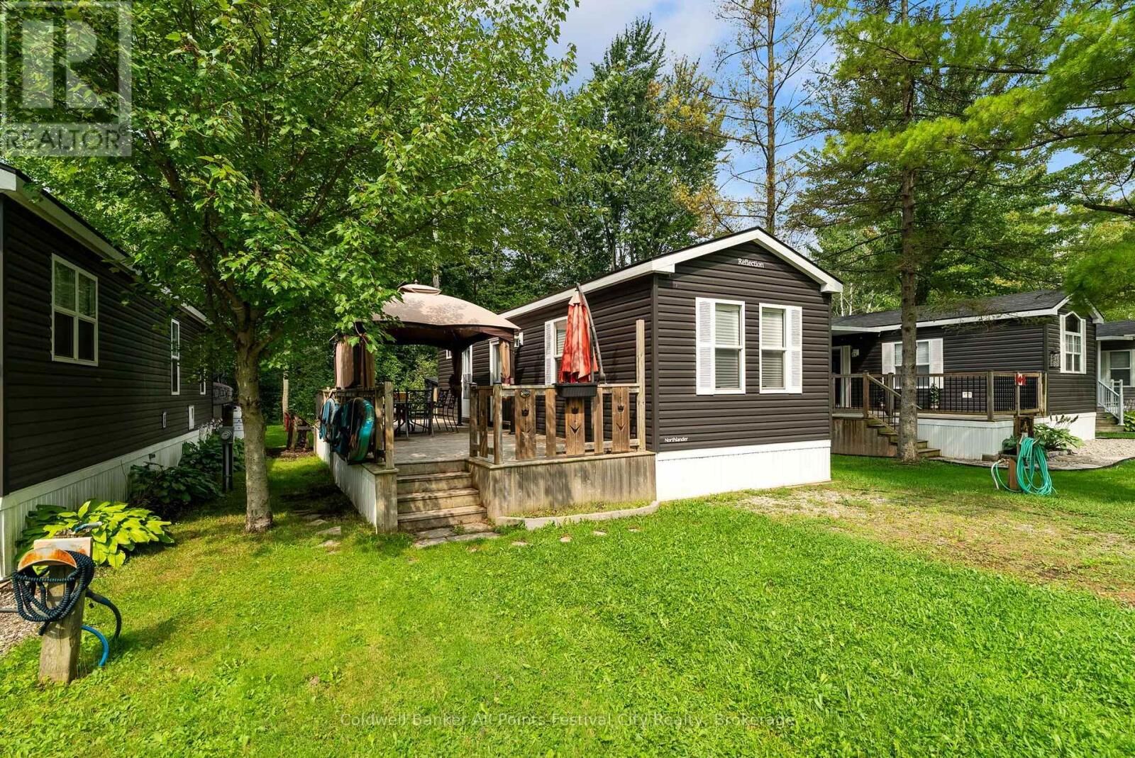 Property Photo: 13 Southline Avenue B160 ON N0G 0E1
