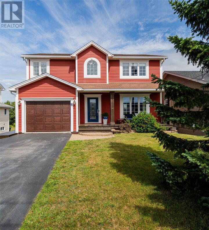 18 Lodge Road — photo 1