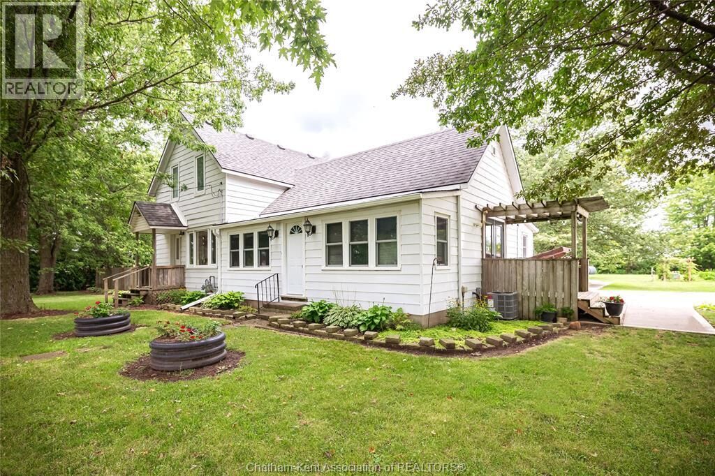 Property Photo: 22589 Merlin Road ON N0P 1W0