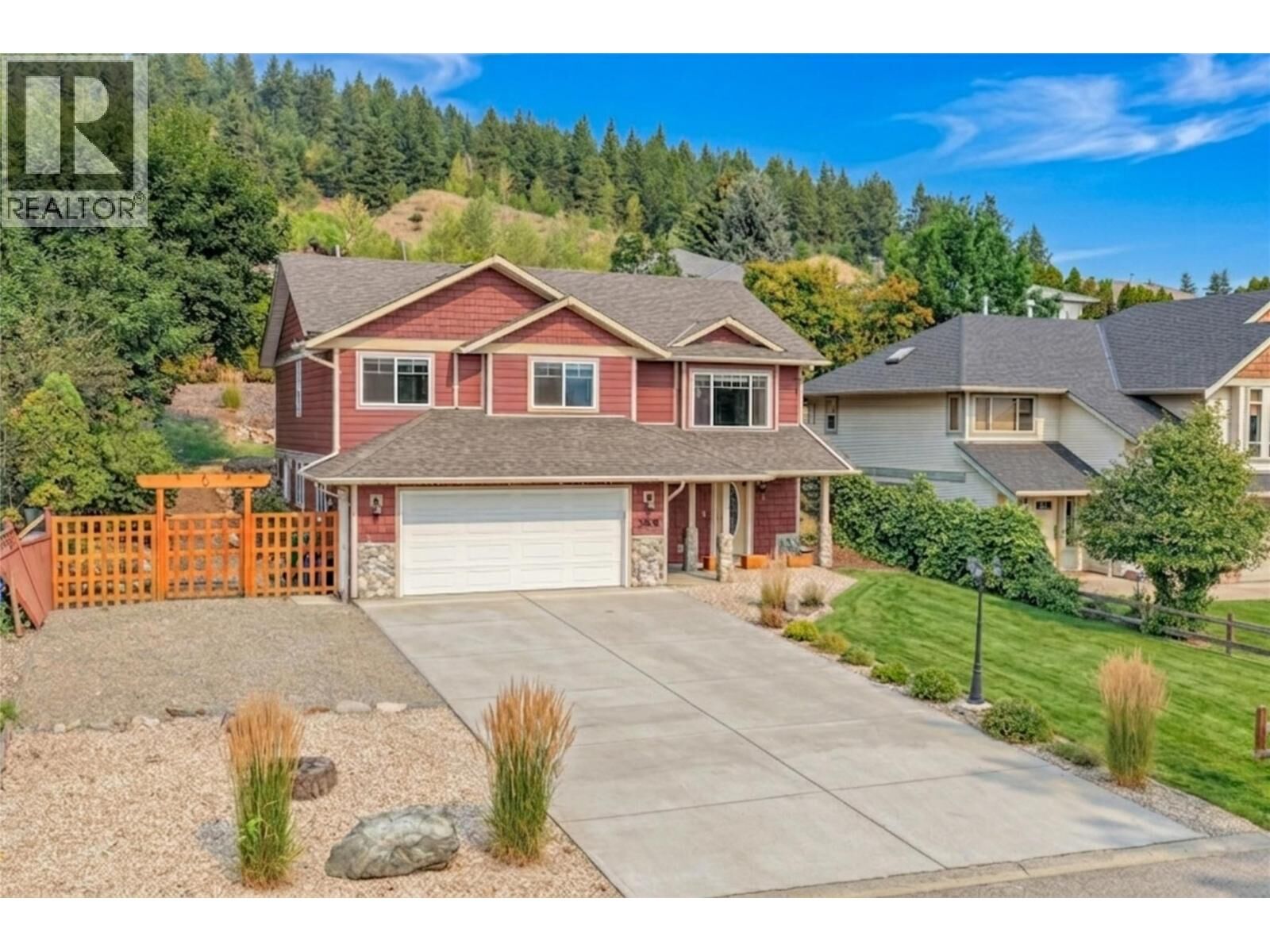 Property Photo:  1808 Skyview Crescent  BC V0E 2G0 