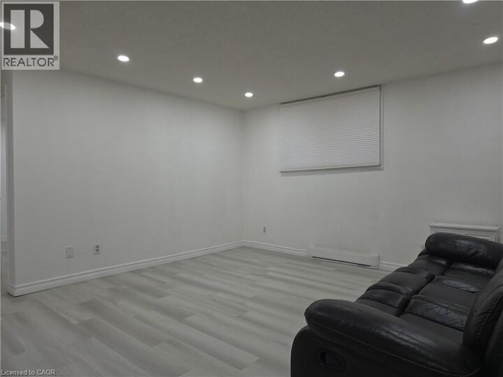 Property Photo: 565 Greenfield Avenue 902 ON N2C 2P5