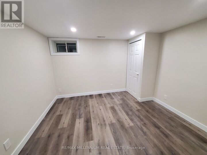 Property Photo:  491 Blake Street  ON N5K 2N9 