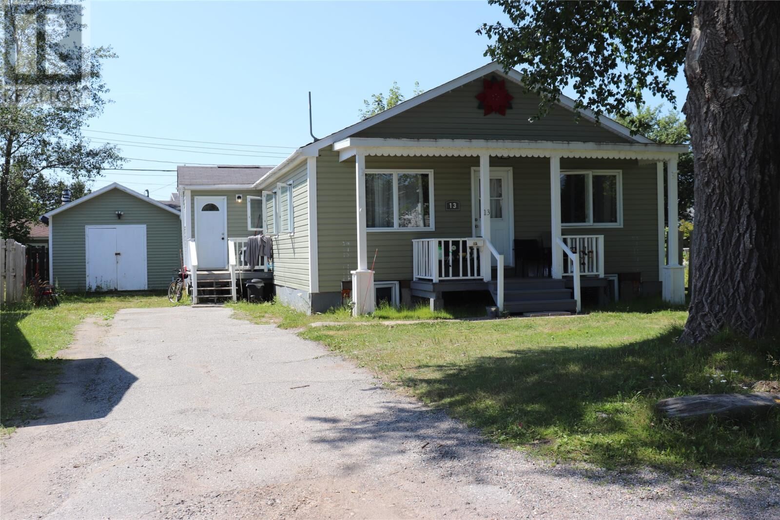 Property Photo:  13 Woodland Street  NL A2N 1M3 