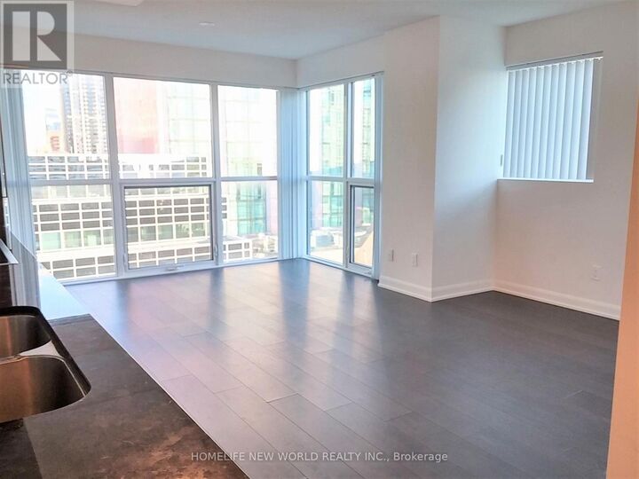 Property Photo:  5162 Yonge Street 712  ON M2N 5P6 