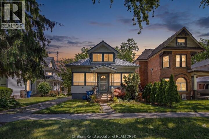 Property Photo:  97 Victoria Avenue  ON N7L 3A2 