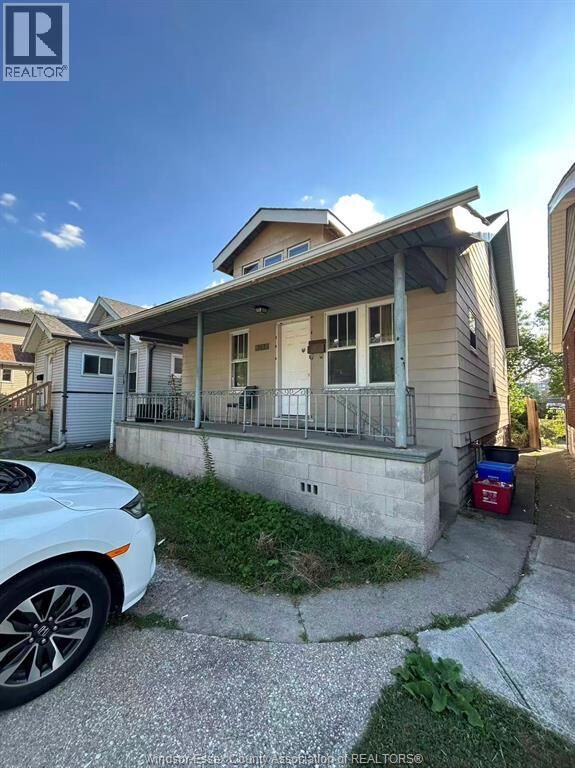 Property Photo:  743 Randolph  ON N9B 2T7 