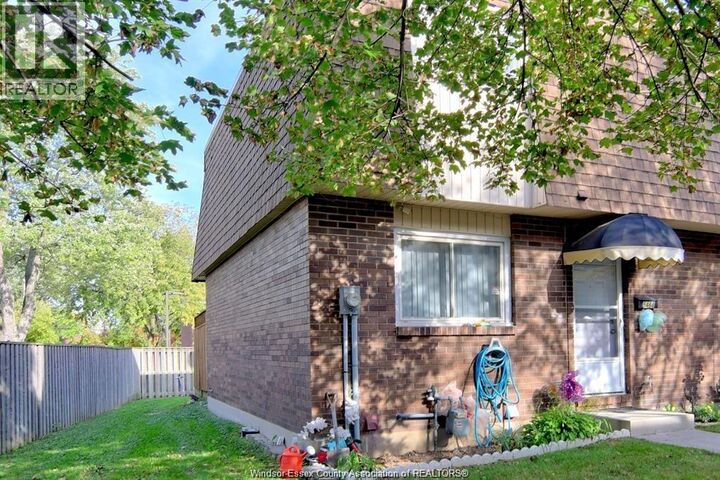 Property Photo: 5468 Lassaline Avenue ON N8T 1A9