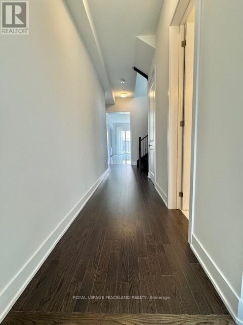 Property Photo: 12 Sikura Circle ON L4G 3Y8