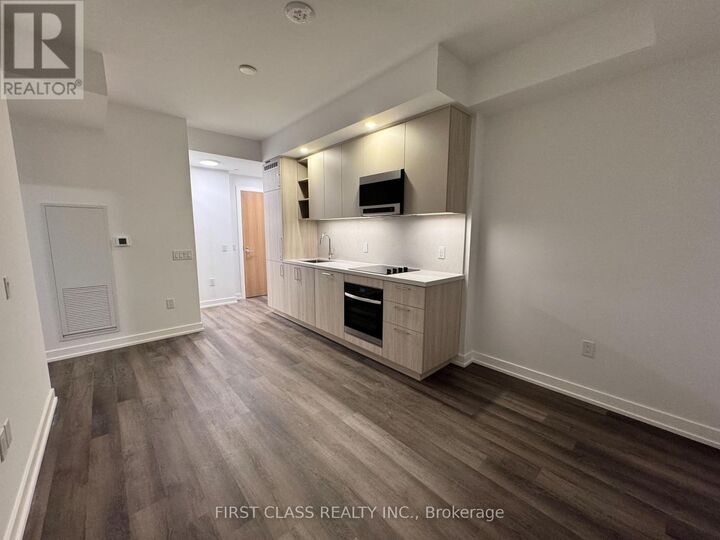 Property Photo:  2851 Highway 7 Road East 806A  ON L4K 1W2 