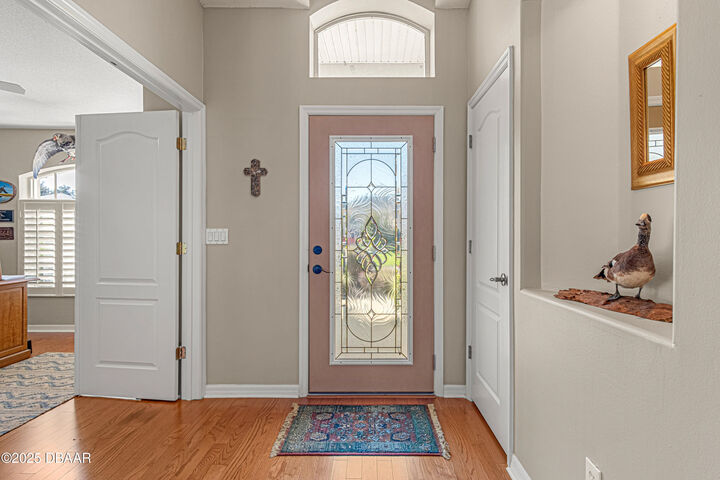 Property Photo: 3123 Waterway Place FL 32128