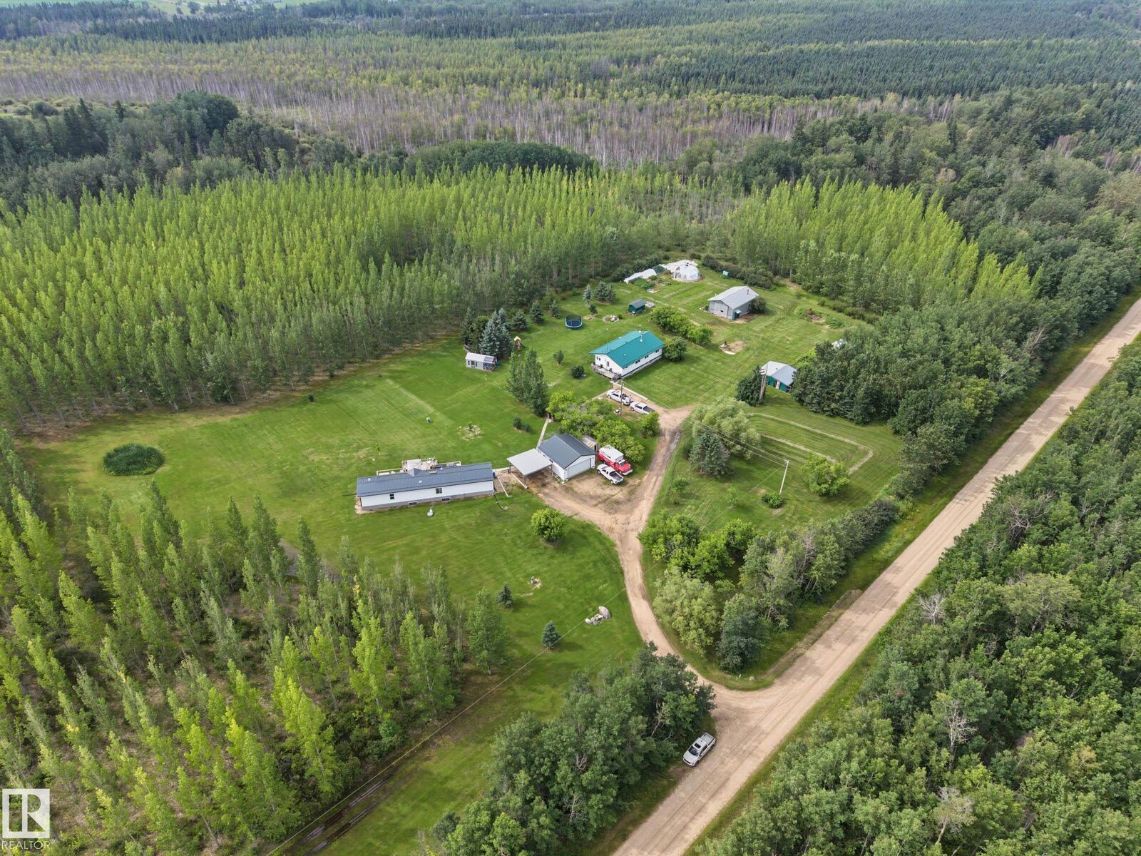 Property Photo: 3025A Twp Road 562 AB T0E 1A0