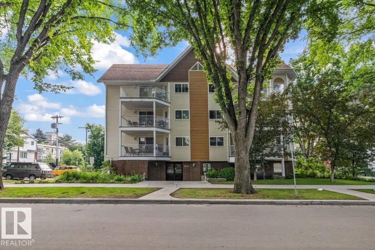 Property Photo: 8503 108 Street NW 202 AB T6E 6J9