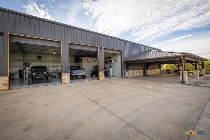 Property Photo: 148 Lakecreek Drive TX 78130