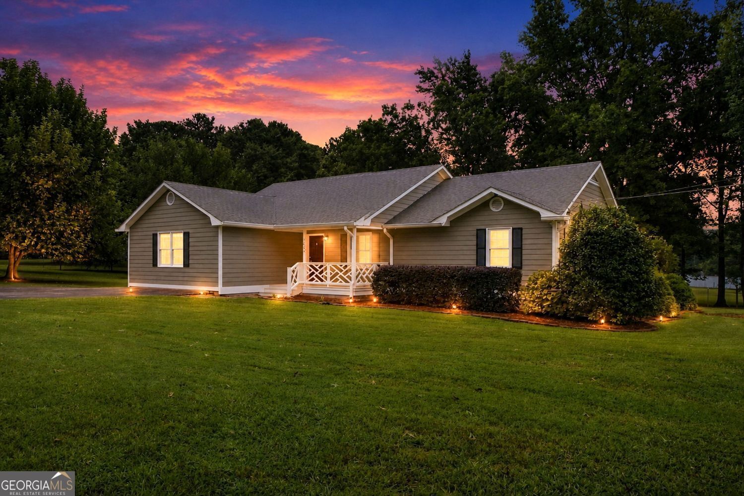 Property Photo:  1830 King Mill Road  GA 30252 