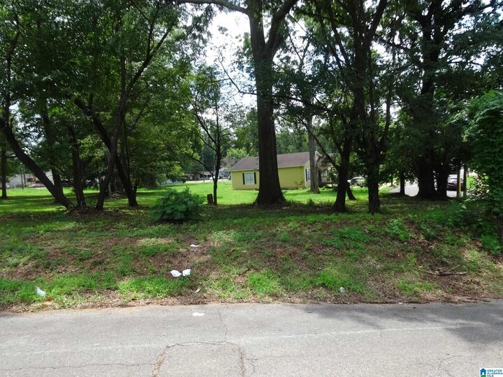 Property Photo:  1311 SW 16th Street 412  AL 35211 