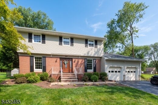 Property Photo: 8 Cedar Ln NJ 07068